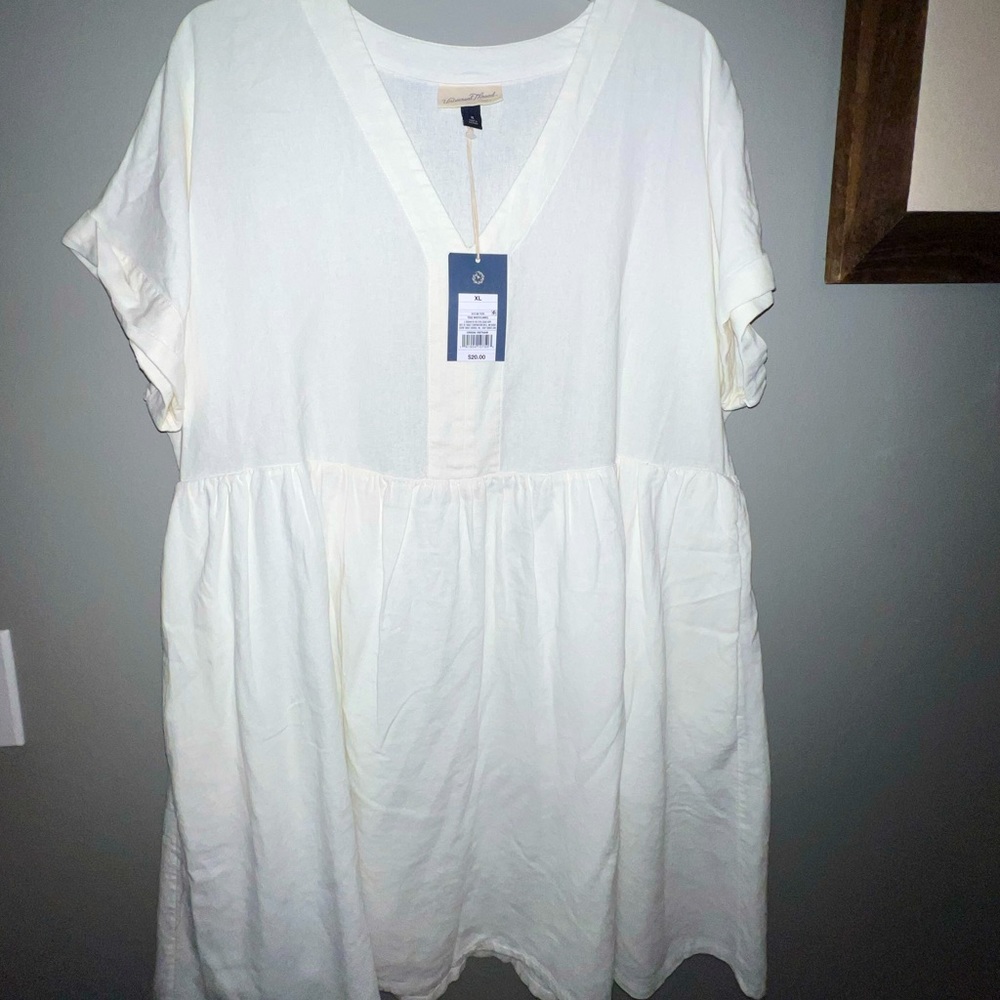 White babydoll style linen dress XL Universal Threads